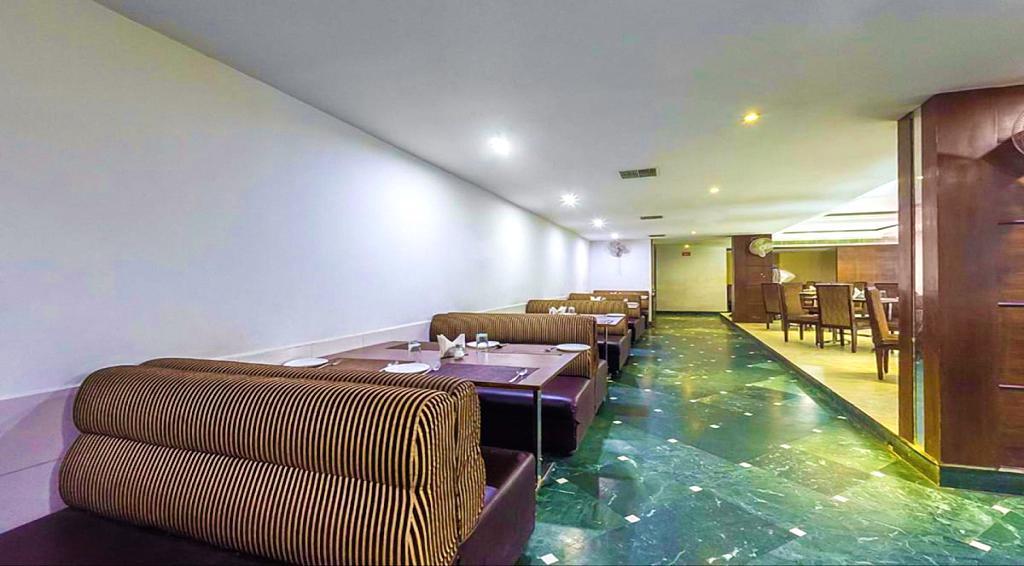 Hotel Central Park Ongole Exterior foto