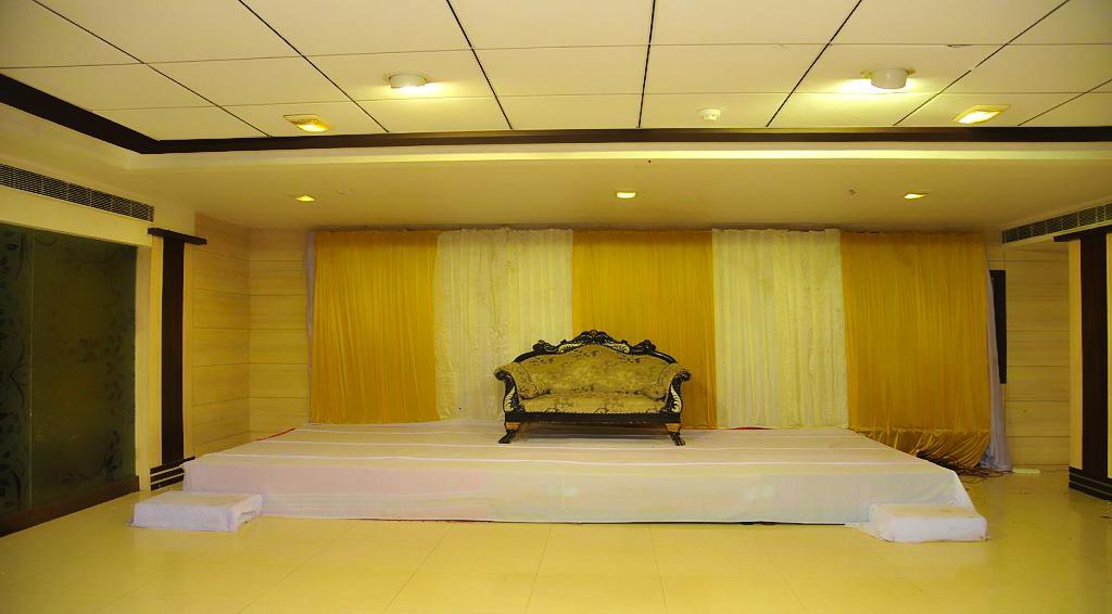 Hotel Central Park Ongole Exterior foto