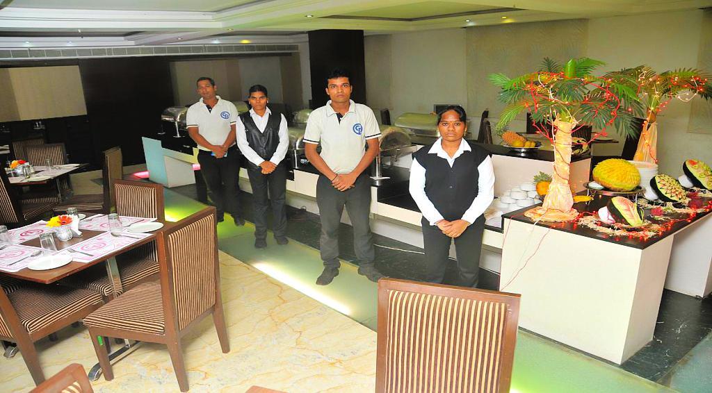 Hotel Central Park Ongole Exterior foto